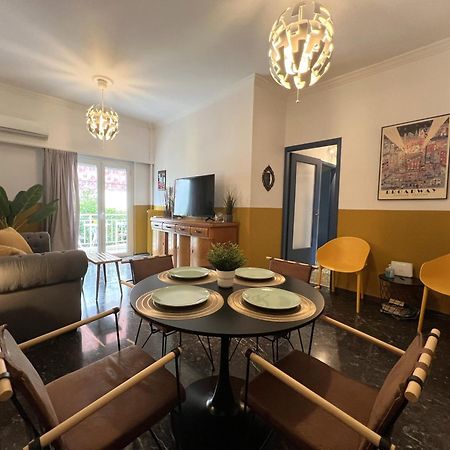 Athenian Vintage Style 2 Bdr Apartment Esterno foto